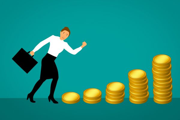 43% of women invest in Bitcoin